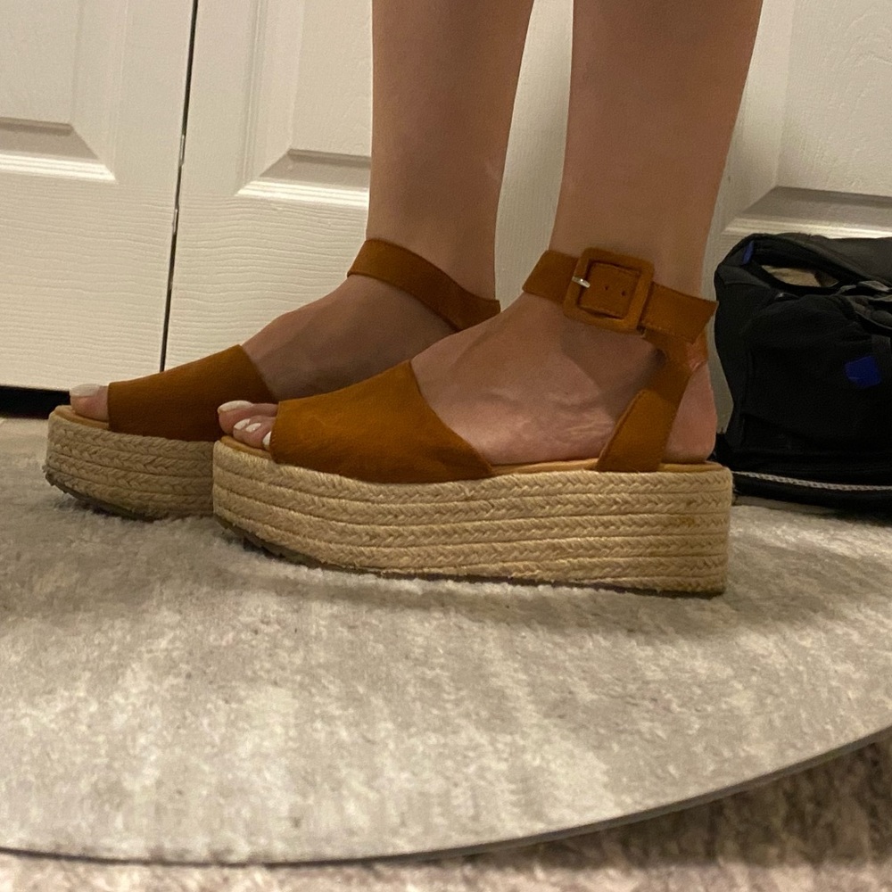 Cute Brown Espadrilles Wedges